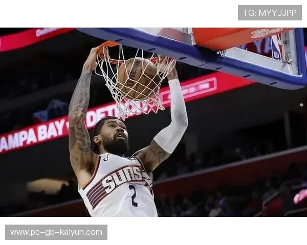 勇士外线拉弓命中连中三分带走比赛 勇士外线拉弓命中连中三分带走比赛